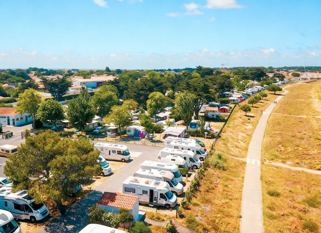 camping accueil photo vue du ciel platin redoute